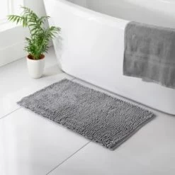 B&M Signature Microfibre Noodle Bath Mat - Grey
